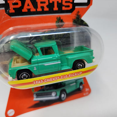 1963 Chevy C10 Pickup * Matchbox Moving Parts * Bad Card