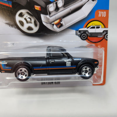 Datsun 620 #317 * BLACK * Hot Wheels 2017 * Bad Card