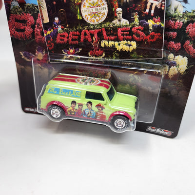 '67 Austin Mini Van The Beatles * Hot Wheels Pop Culture * BAD CARD