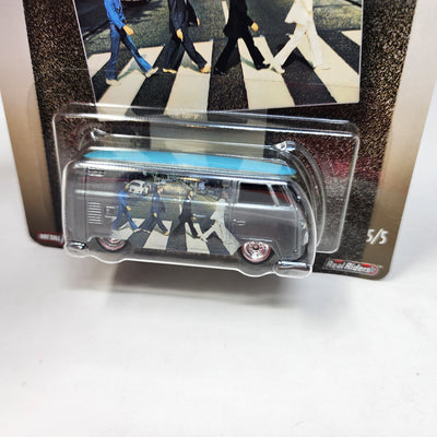 Volkswagen T1 Panel Bus The Beatles * Hot Wheels Pop Culture * BAD CARD