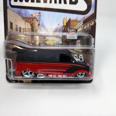 '85 Chevy Astro Van * Black/Red * Hot Wheels Boulevard