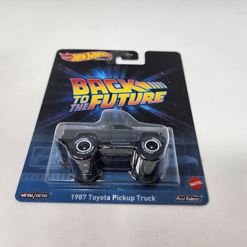 1987 Toyota Pickup Truck Back to the Future * Hot Wheels Retro Series