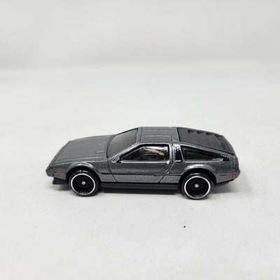 Delorean DMC * Hot Wheels Loose 1:64 Scale Diecast