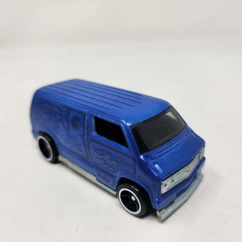 1977 Dodge Van * Hot Wheels Loose 1:64 Scale Diecast