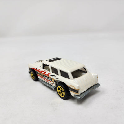 Chevy Nomad 1969 Malaysia * Hot Wheels Loose 1:64 Scale Diecast