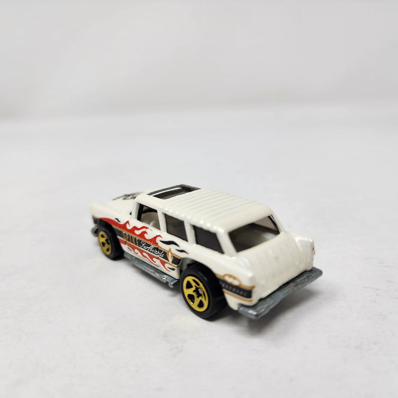 Chevy Nomad 1969 Malaysia * Hot Wheels Loose 1:64 Scale Diecast