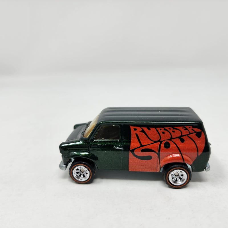 Ford Transit Supervan Beatles * Hot Wheels Loose 1:64 scale w/ Rubber Tires