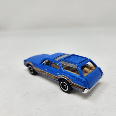 1971 Oldsmobile Vista Cruiser * Matchbox Loose 1:64 scale