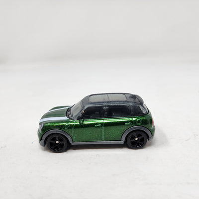 2011 Mini Cooper Countryman * Matchbox Loose 1:64 scale