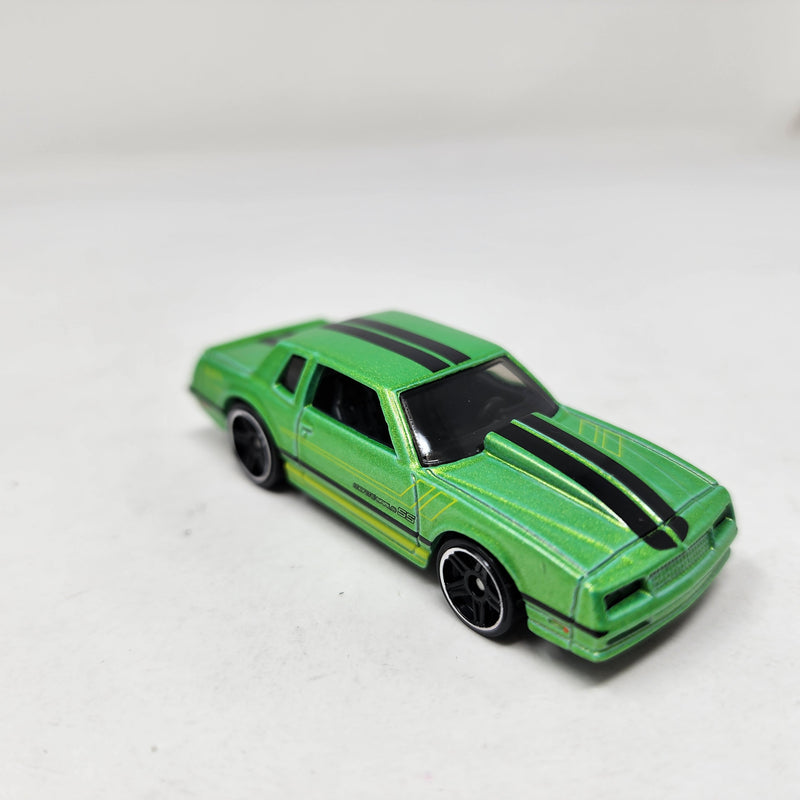 1986 Chevy Monte Carlo * Hot Wheels Loose 1:64 scale Diecast