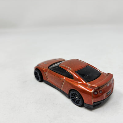 2017 Nissan GT-R R35 * Hot Wheels Loose 1:64 scale Diecast