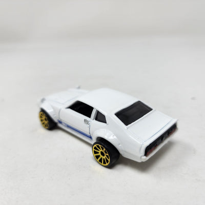 Ford Maverick * Hot Wheels Loose 1:64 scale Diecast