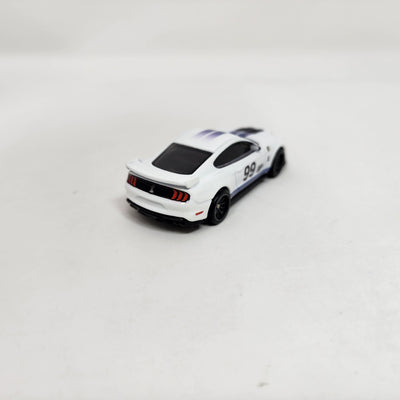 '20 Ford Shelby GT500 * WHITE * 1:64 scale Loose Diecast Hot Wheels Boulevard