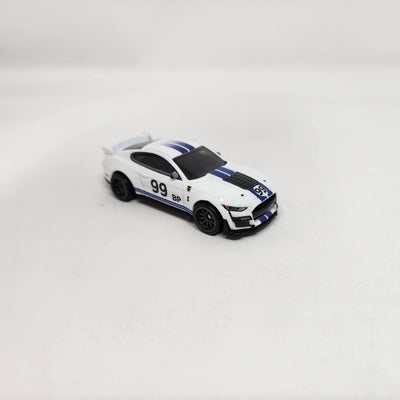 '20 Ford Shelby GT500 * WHITE * 1:64 scale Loose Diecast Hot Wheels Boulevard