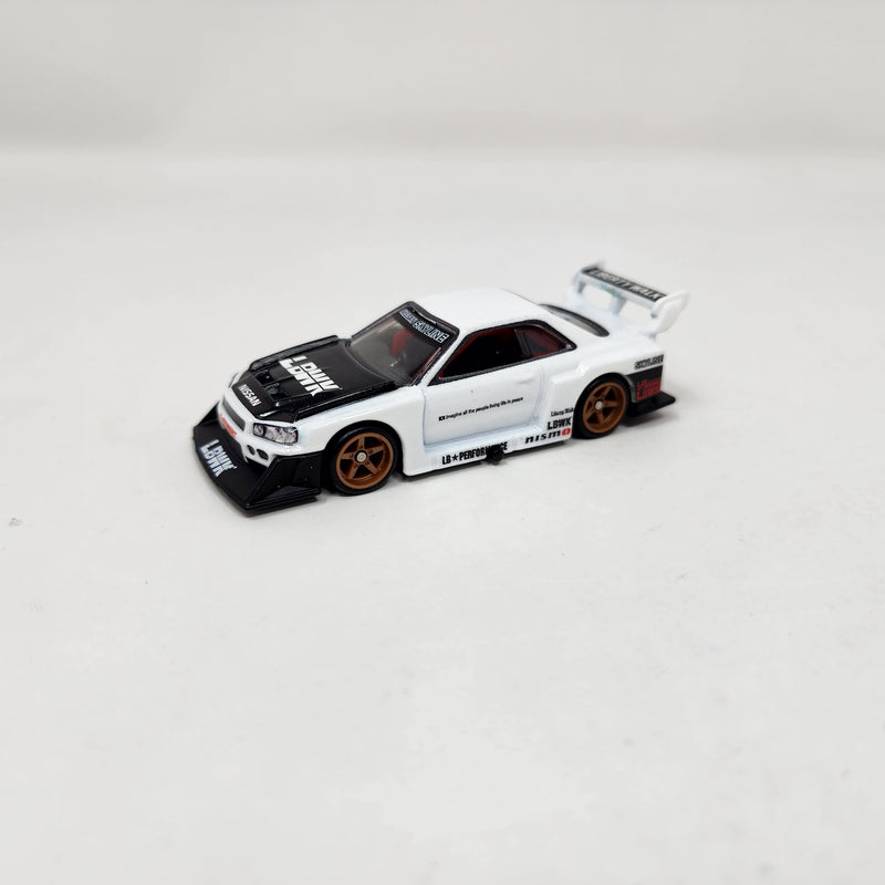 LB-ER34 Super Silhouette Nissan Skyline * WHITE * 1:64 scale Loose Diecast Hot Wheels Boulevard