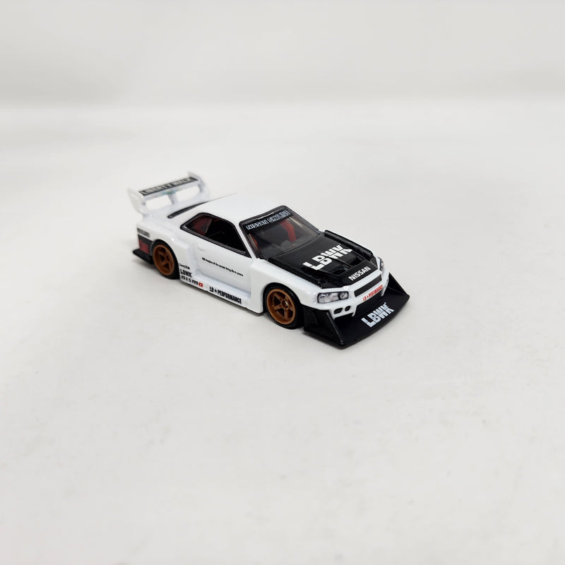 LB-ER34 Super Silhouette Nissan Skyline * WHITE * 1:64 scale Loose Diecast Hot Wheels Boulevard