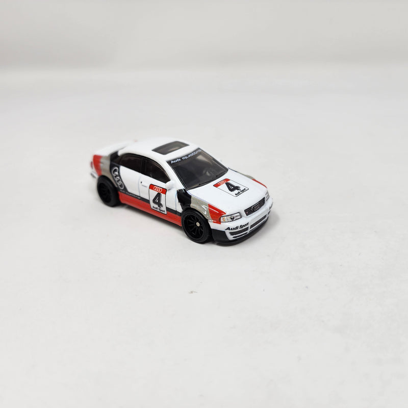 Audi S4 quattro * 1:64 scale Loose Diecast Hot Wheels Boulevard