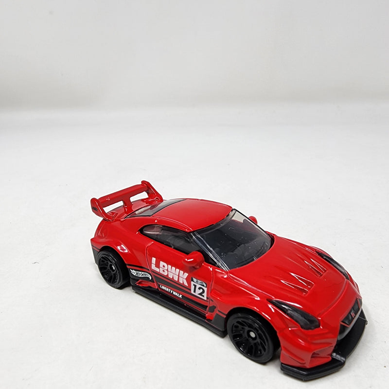 LB-Silhouette Works GT Nissan 35GT-RR * Hot Wheels Loose