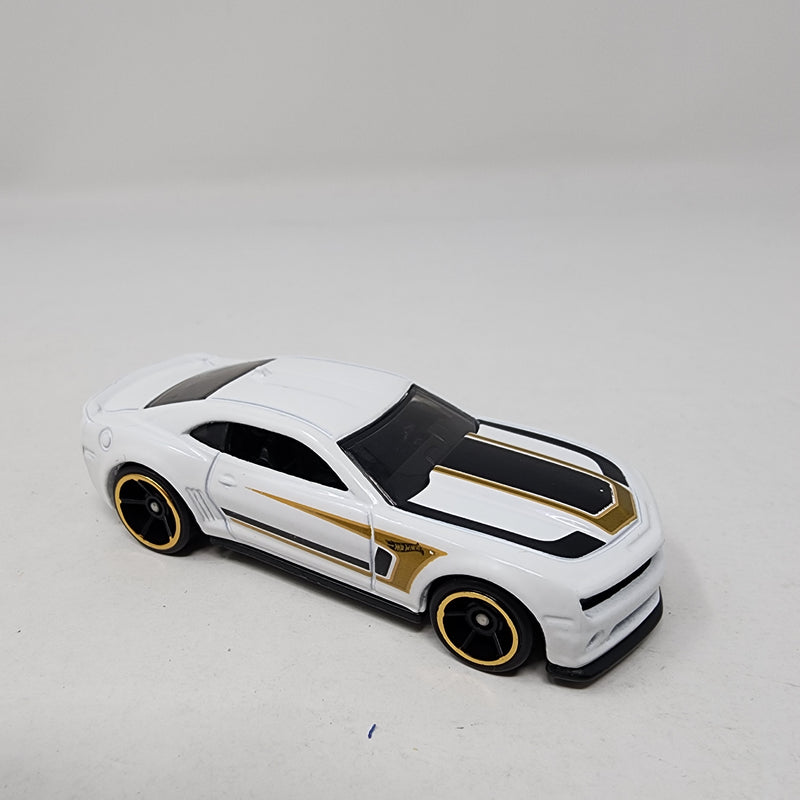 2013 Chevrolet Camaro * Hot Wheels Loose