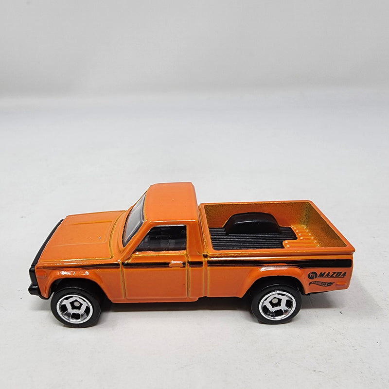 Mazda REPU Truck * Hot Wheels Loose