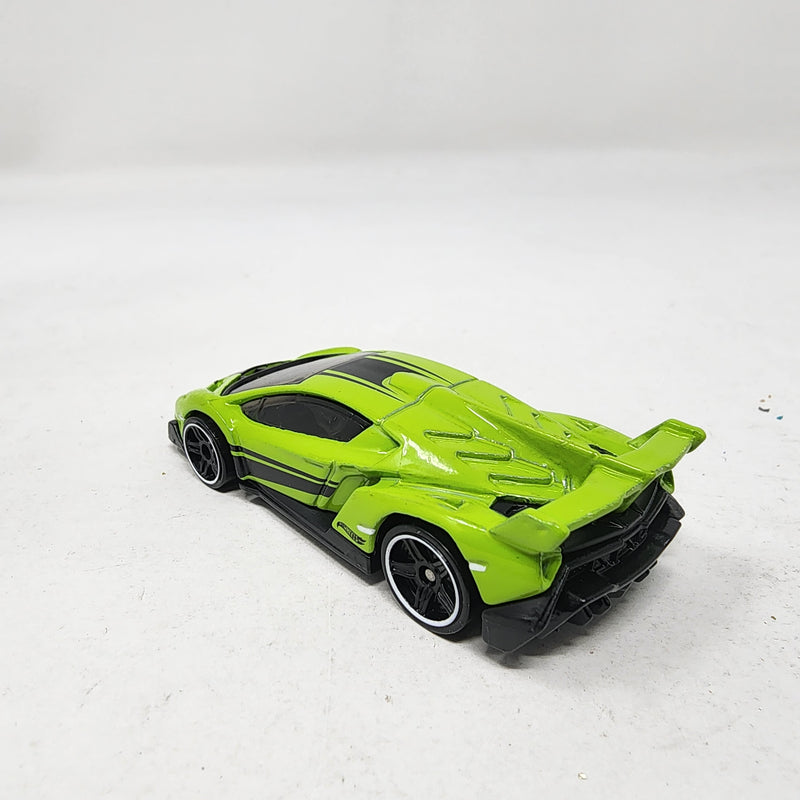 Lamborghini Veneno * Hot Wheels Loose 1:64 scale Diecast