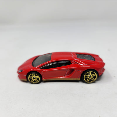 Lamborghini Aventador LP 700-4 * Hot Wheels Loose 1:64 Scale Diecast