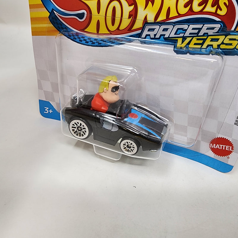 Mr. Incredible Disney * 2025 Hot Wheels Racer Verse Case A