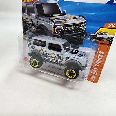 '21 Ford Bronco #20 * Grey * 2025 Hot Wheels Short Card Case B