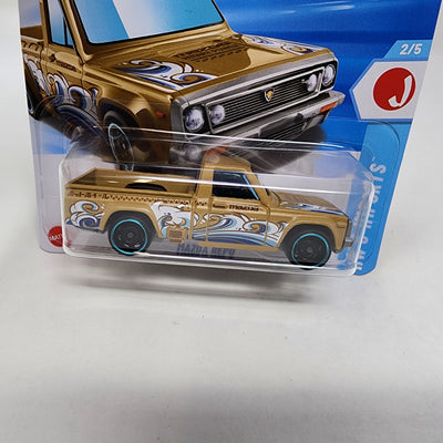 Mazda Repo #47 * Gold * 2025 Hot Wheels Short Card Case B