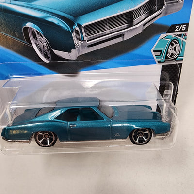 '66 Buick Riviera #50 * Aqua * 2025 Hot Wheels Case C * LONG Card