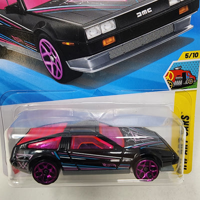 DMC Delorean #36 * Black * 2025 Hot Wheels Short Card Case C * LONG Card