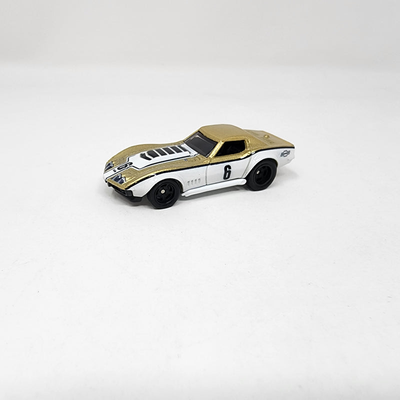 1969 Copo Corvette * Gold/White * 1:64 scale Loose Diecast Hot Wheels