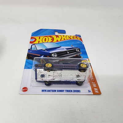 SUPER TREASURE HUNT * 1975 Datsun Sunny Truck B120 * 2025 Hot Wheels Case D