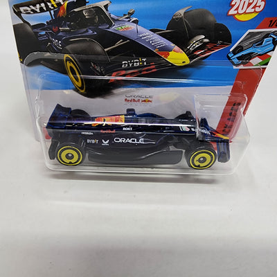 Oracle Red Bull Racing #59 Formula 1 * 2025 Hot Wheels Case D * Short Card