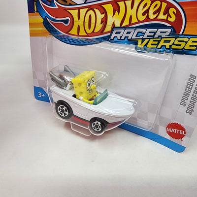 Spongebob Squarepants Nickelodeon * 2025 Hot Wheels Racer Verse Case B