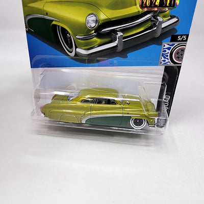 Hirohata Merc #143 * Gold * 2024 Hot Wheels Basic w/ Factory Holo