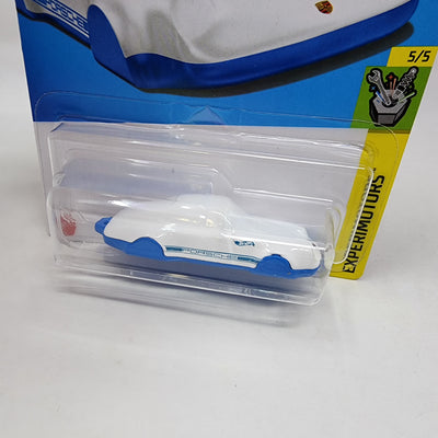 Porsche 911 Carrera #134 * WHITE * 2024 Hot Wheels Basic w/ Factory Holo