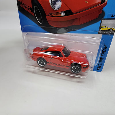 Porsche 911 Carrera RS 2.7 #46 * RED * 2024 Hot Wheels Basic w/ Factory Holo