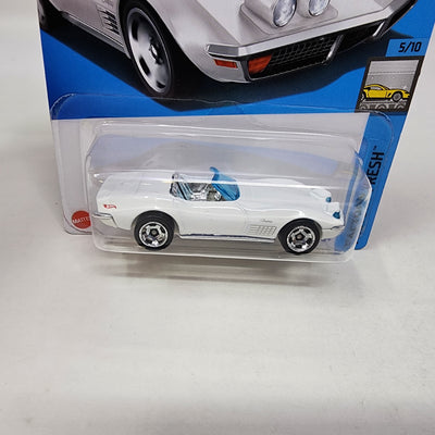 '72 Stingray Convertible #47 * WHITE * 2024 Hot Wheels Basic w/ Factory Holo