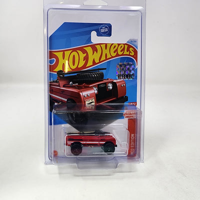 Land Rover Series II #92 * Red Edition Target * 2024 Hot Wheels Basic w/ Factory Holo