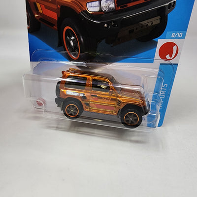 Mitsubishi Pajero * Super Treasure Hunt * 2024 Hot Wheels Basic w/ Factory Holo