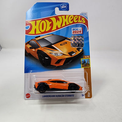 Lamborghini Huracan Sterrato #222 * Orange * 2024 Hot Wheels Basic w/ Factory Holo