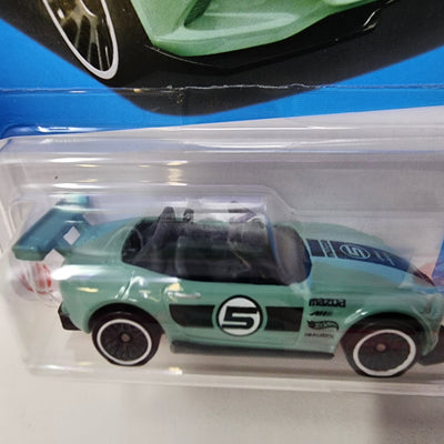 '15 mAZDA mx-5 Miata #69 * Green * 2024 Hot Wheels Basic w/ Factory Holo