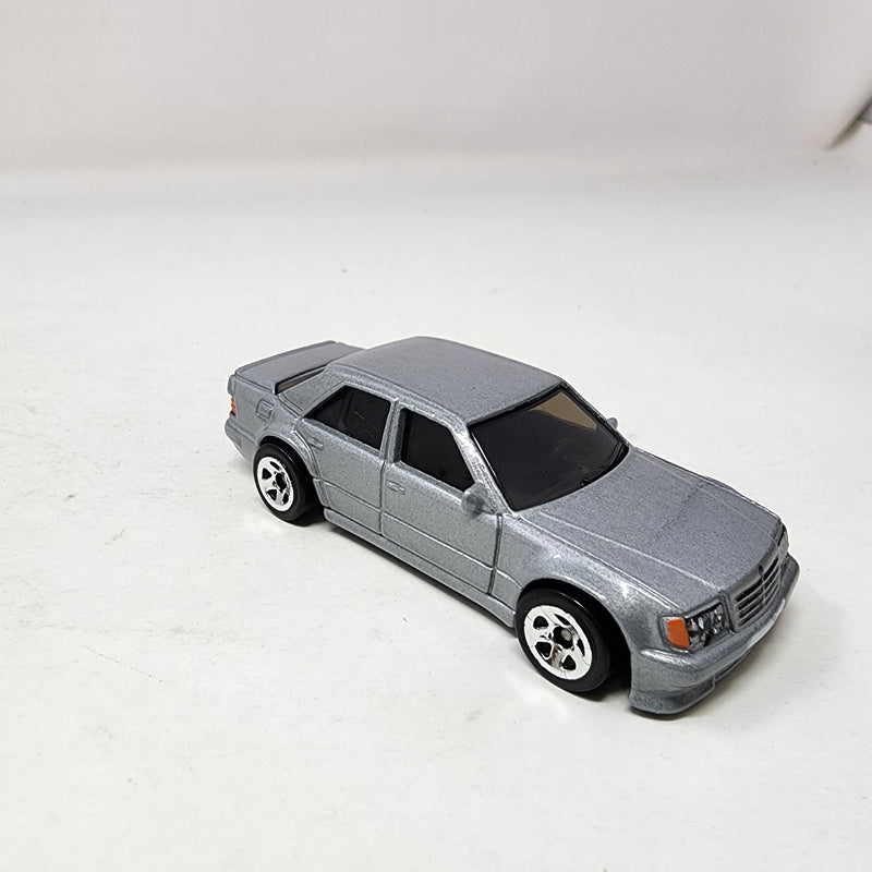 Mercedes-Benz 500 E * Hot Wheels Loose 1:64 scale Diecast