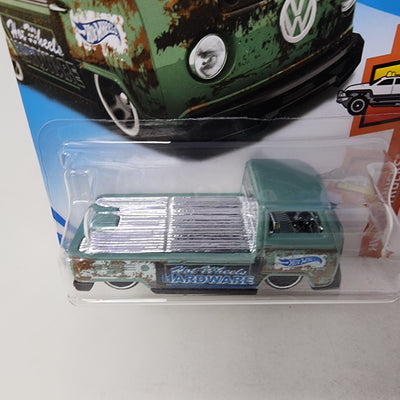 Volkswagen T2 Pickup #297 * Green * 2018 Hot Wheels Basic