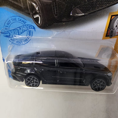 2019 KIA Stinger GT #118 * BLACK * 2021 Hot Wheels Basic