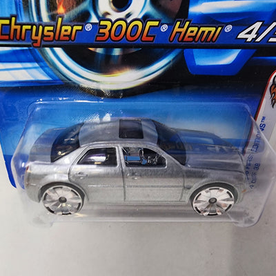 Chrysler 300C HEMI #4 * Silver * Hot Wheels 2006
