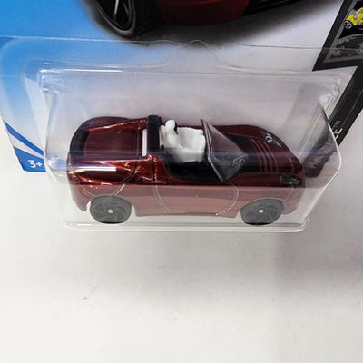 Tesla Roadster with Starman #109 * 2019 Hot Wheels