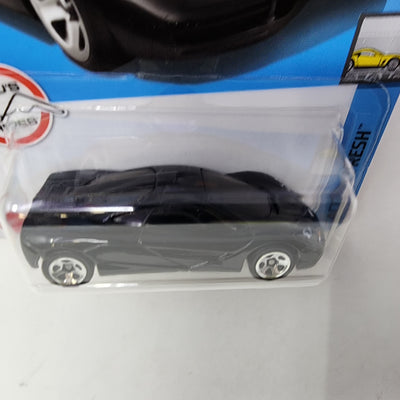 McLaren F1 #107 * Black * 2022 Hot Wheels