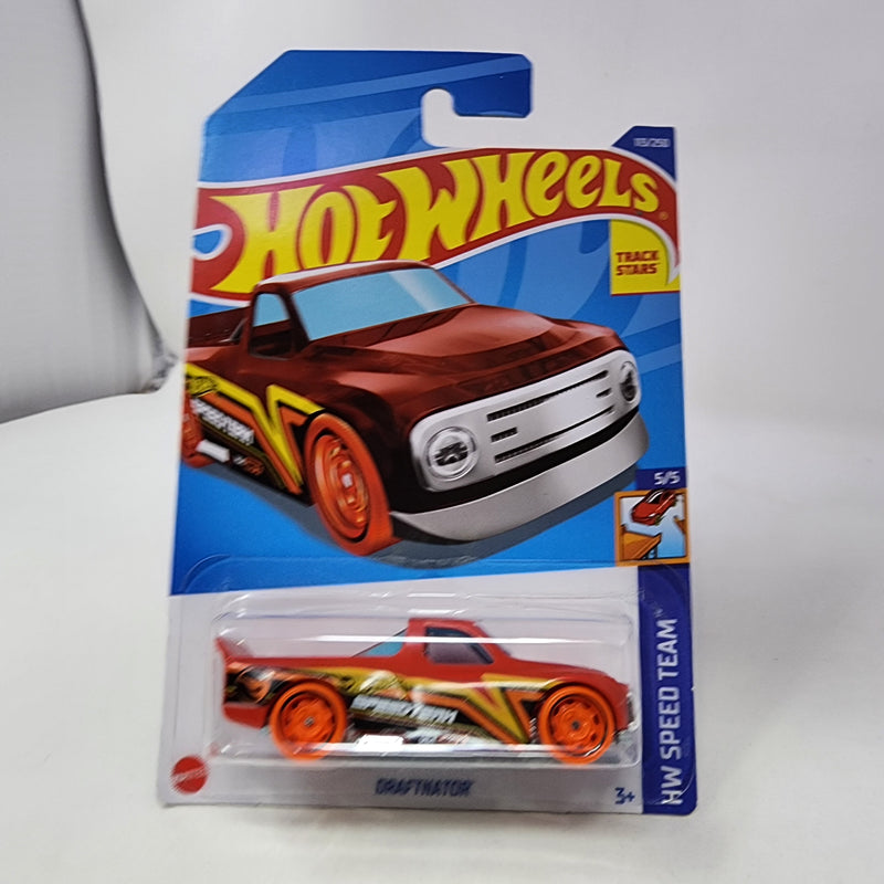 Draftnator  * Treasure Hunt * 2022 Hot Wheels